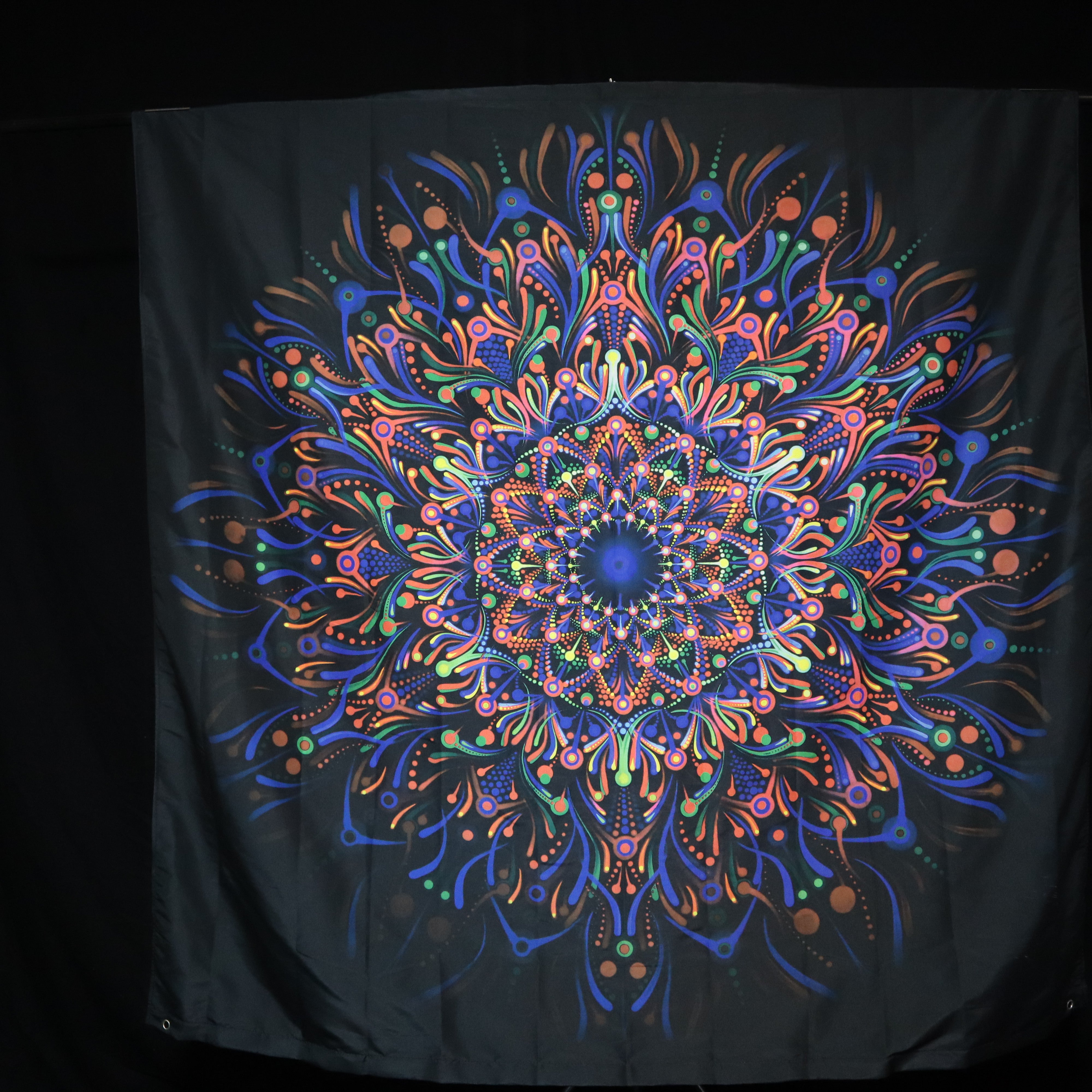 150cm Power petals UV REACTIVE Tapestry